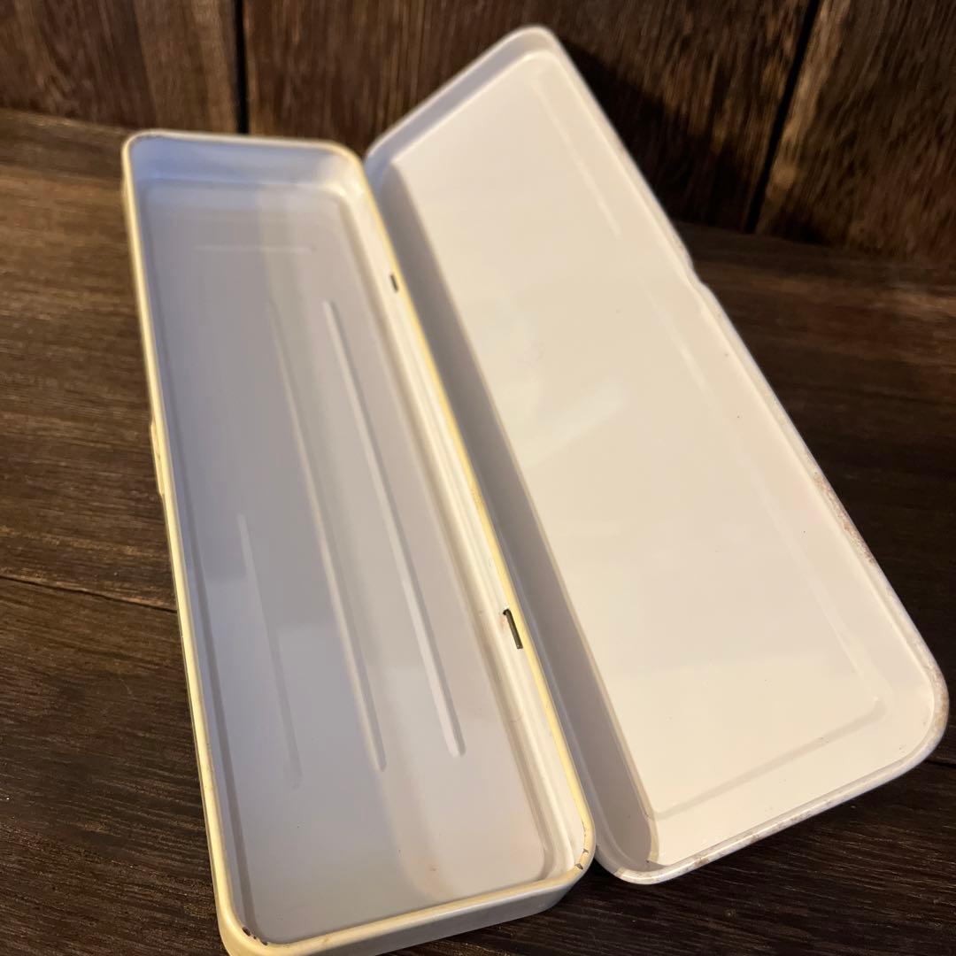 Yoshimi Uchida Can Pen Case 70s Showa Retro Collectible Used | Suadpens