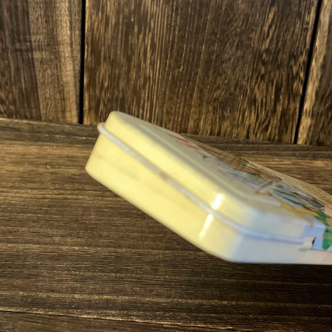 Yoshimi Uchida Can Pen Case 70s Showa Retro Collectible Used | Suadpens