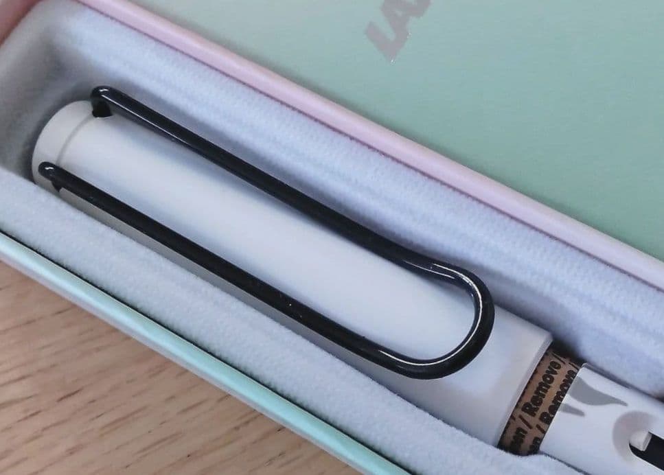LAMY Safari Fountain Pen Zebra White F Limited Edition  Student Gift | Suadpens