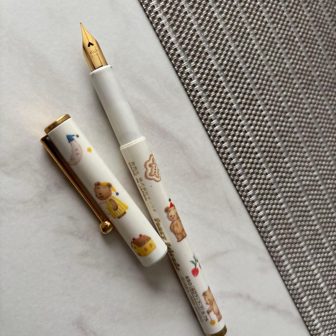 Sanrio Bear Fountain Pen White Gold Nib Retro Japan Made Used | Suadpens