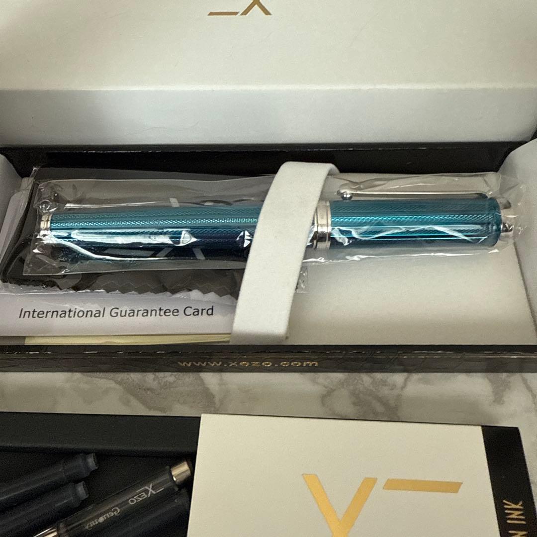 Xezo Deep Blue Fountain Pen Brass Platinum M Nib Unused | Suadpens