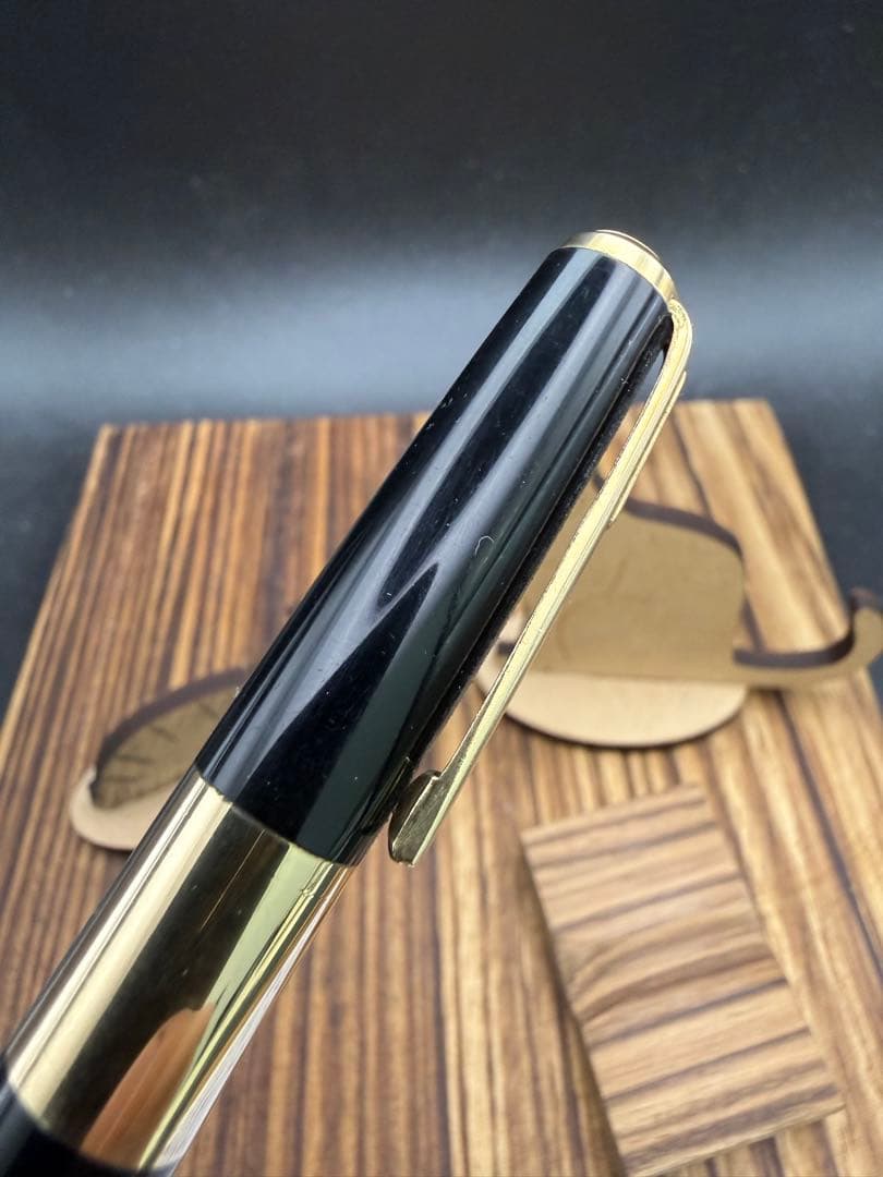 Vintage SUPER250 14K Signature Fountain Pen, Mid-size, Retro 1950s New Rubber | Suadpens