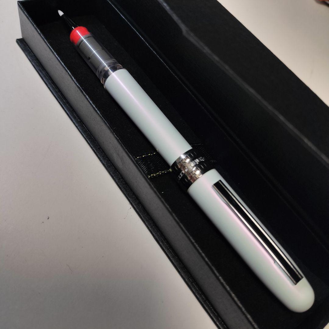 Platinum Soft Marker Pen White/Pink Limited Edition New Unused | Suadpens