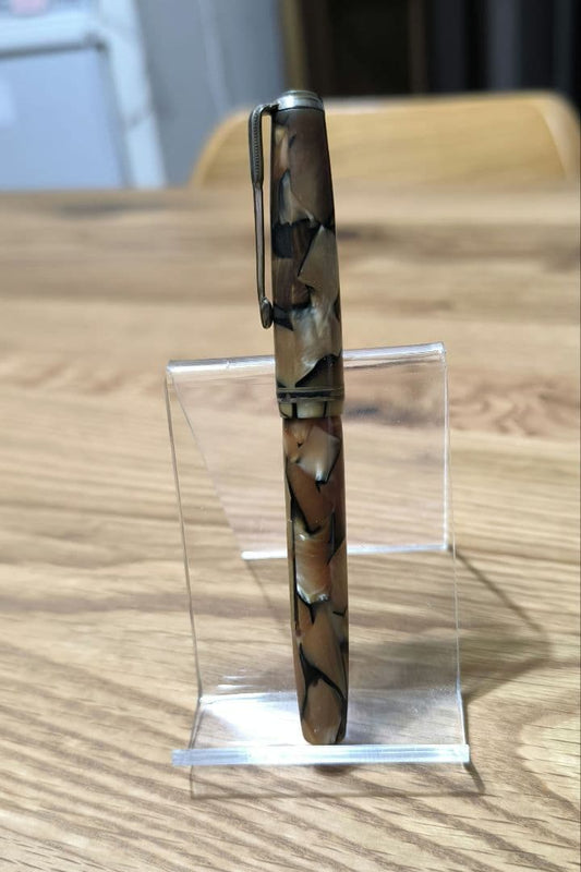 Vintage Showa Celluloid Lever Filler Fountain Pen - Retro Marble Design, Used | Suadpens
