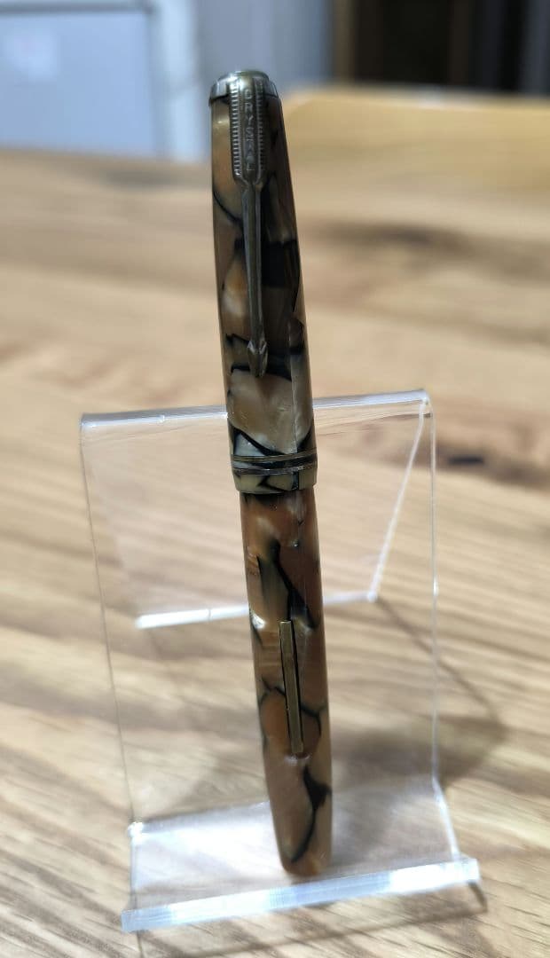 Vintage Showa Celluloid Lever Filler Fountain Pen - Retro Marble Design, Used | Suadpens