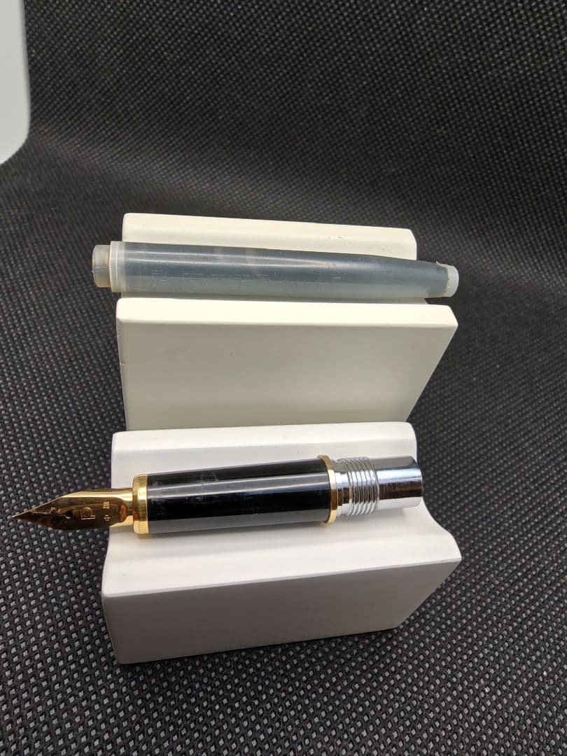 Platinum Showa Retro Census F fountain pen Unused, vintage, Japan | Suadpens