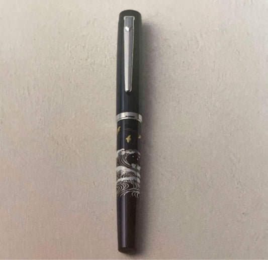 PLATINUM PROCYON LUSTER Fountain Pen Black & Silver Wave | Suadpens
