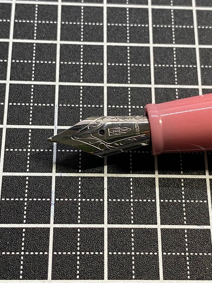 Delta Vintage Volonta Fountain Pen F Nib Japan Limited 150 Used | Suadpens