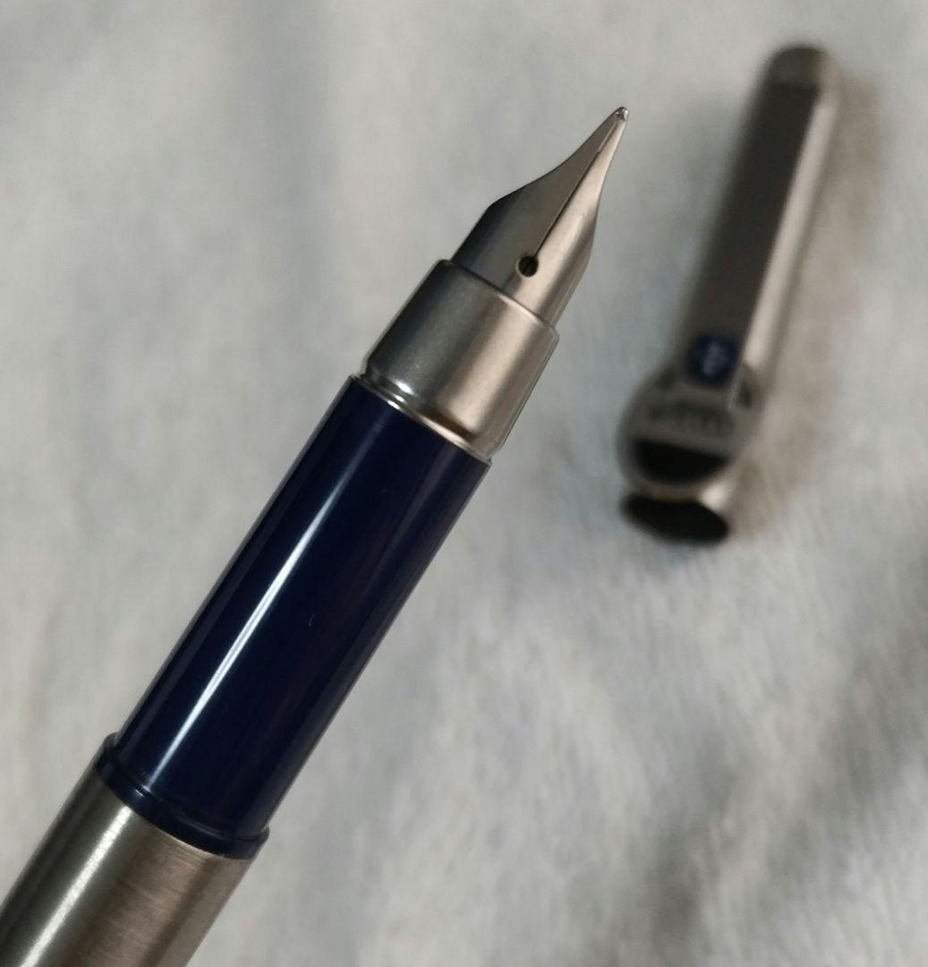 Parker Fountain Pen Unused Vintage Retro Classic Black/Nickel Condition | Suadpens