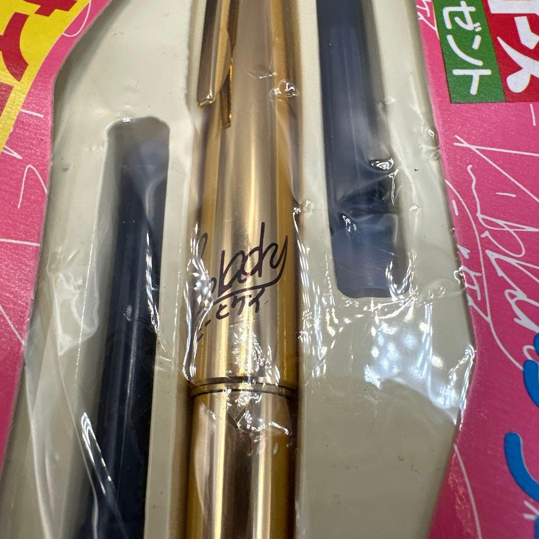 Showa Retro Gakken Junior High School Pink Lady & Kei Signature Fountain Pen Set, Used | Suadpens