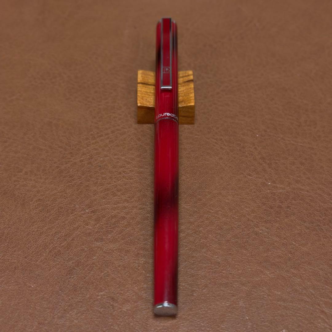 Pilot Laureate Red Marble Retro Ballpoint Pen, Cap, Used, Refill Included | Suadpens