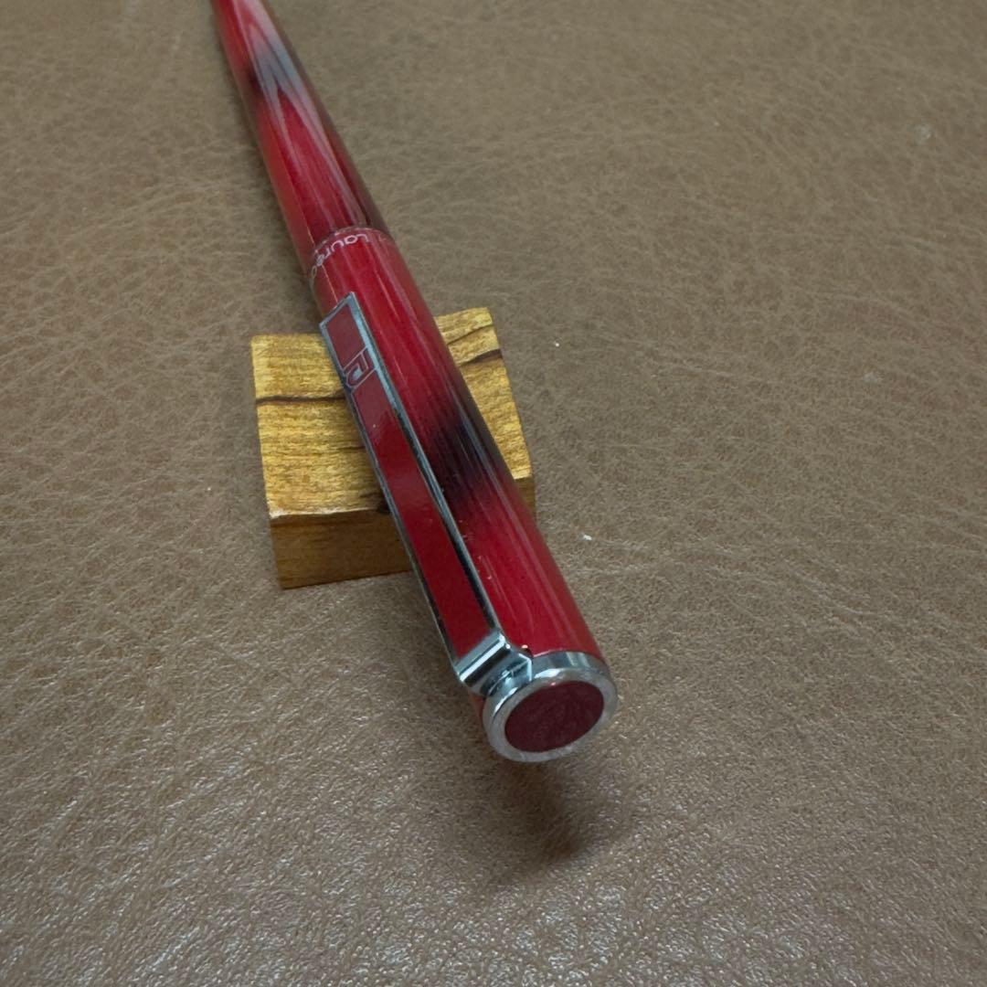 Pilot Laureate Red Marble Retro Ballpoint Pen, Cap, Used, Refill Included | Suadpens