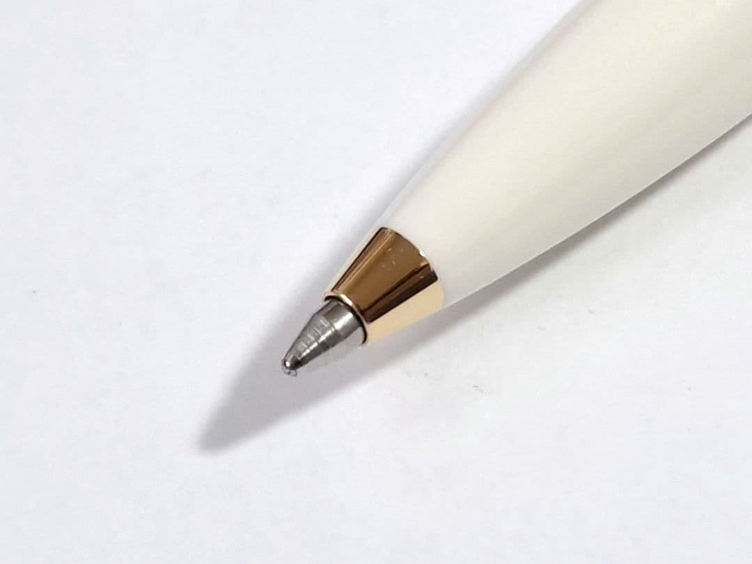 Pelican K200 Pastel Green Ballpoint Pen Limited 400  Unused | Suadpens
