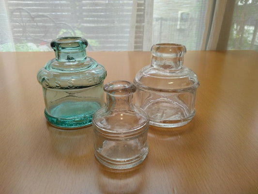 Showa Retro Ink Bottles Set of 3 Japanese Glass Antiqued Interior Decor Used | Suadpens