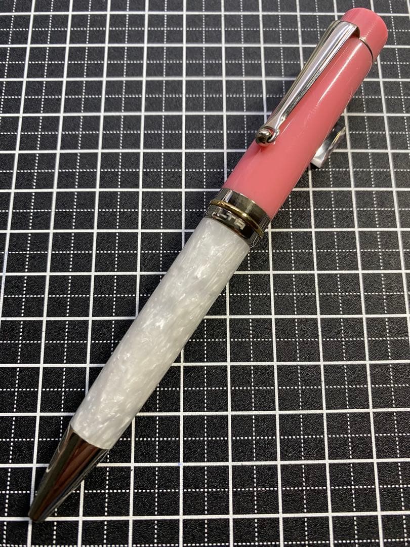 Delta Vintage Volonta Ballpoint Pen Japan Limited Edition Used | Suadpens