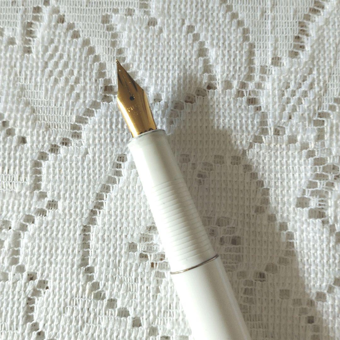 Pilot Retro White Fountain Pen F Nib Used 1990 Collectible | Suadpens