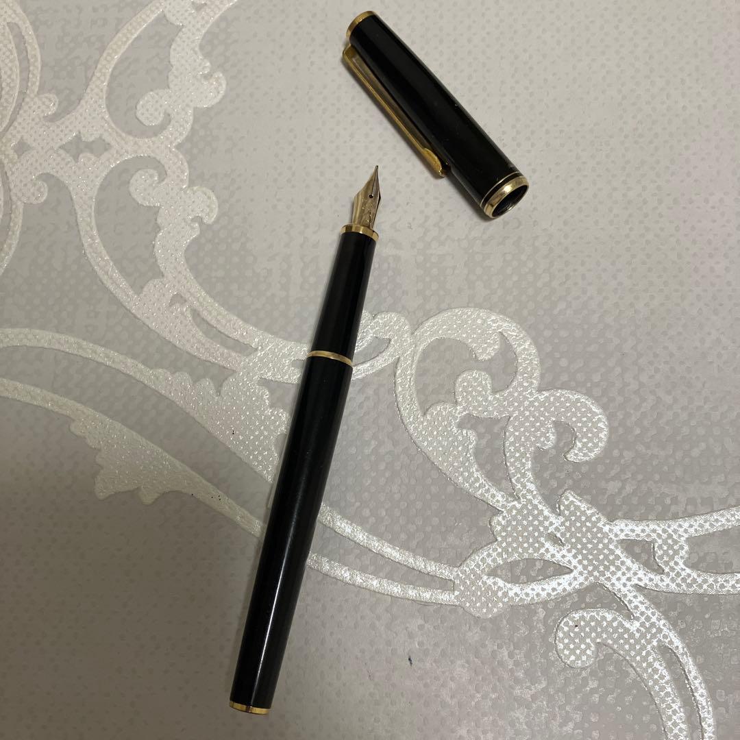 Pilot CUSTOM Fountain Pen 14K Gold M Medium Used Slim Gold Accent | Suadpens