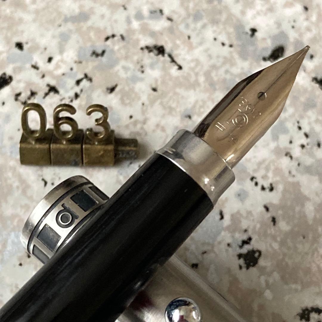 Platinum Etched Overhauled Fountain Pen 18k WG Stainless Steel Retro Design | Suadpens