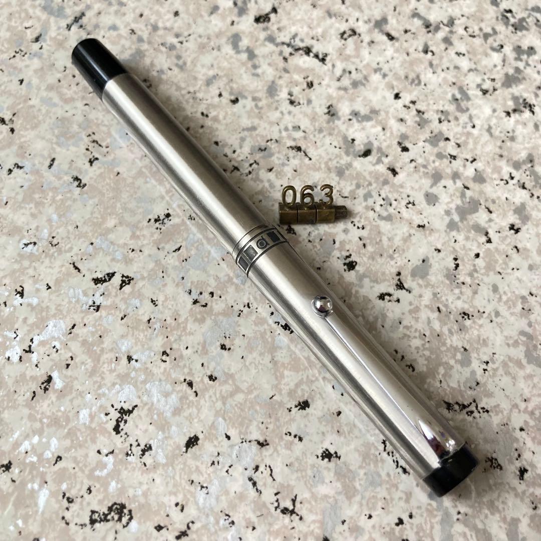 Platinum Etched Overhauled Fountain Pen 18k WG Stainless Steel Retro Design | Suadpens