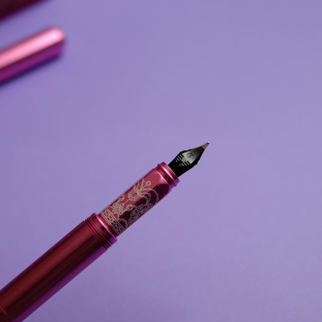 Ferris Wheel Press Little Miss Jubilee Limited Ed Fountain Pen | Suadpens