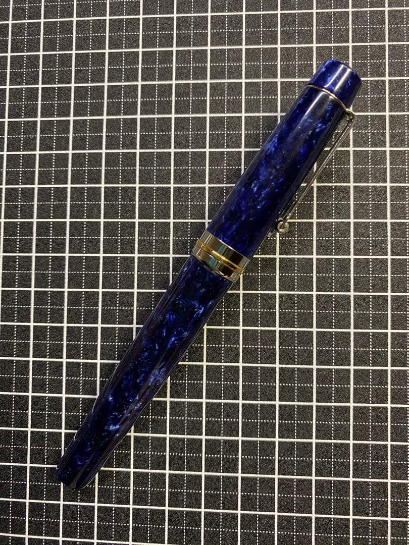 Delta Vintage Blue Fountain Pen F Nib with Box & Ink Cartridge Used | Suadpens