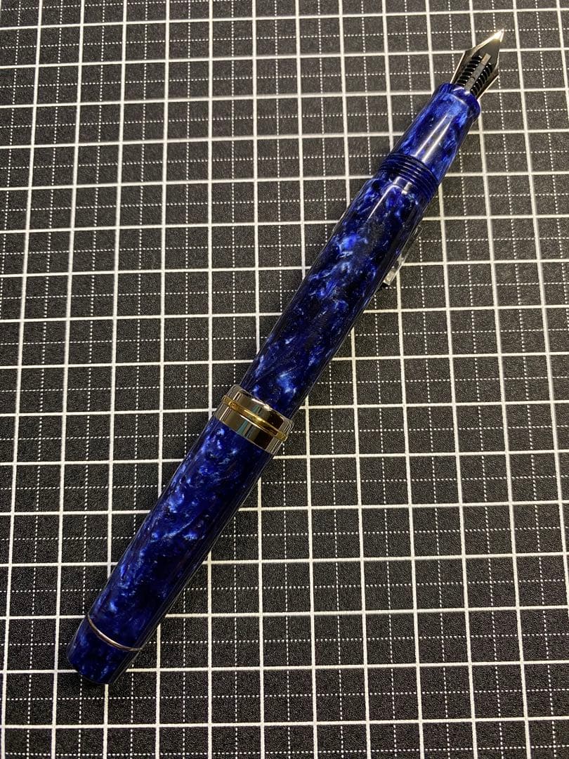 Delta Vintage Blue Fountain Pen F Nib with Box & Ink Cartridge Used | Suadpens