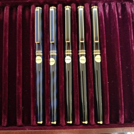 Mitsubishi EXCEED Ballpoint Pen Unused Retro Blue/Black Marble Japan Made Set of 1 | Suadpens