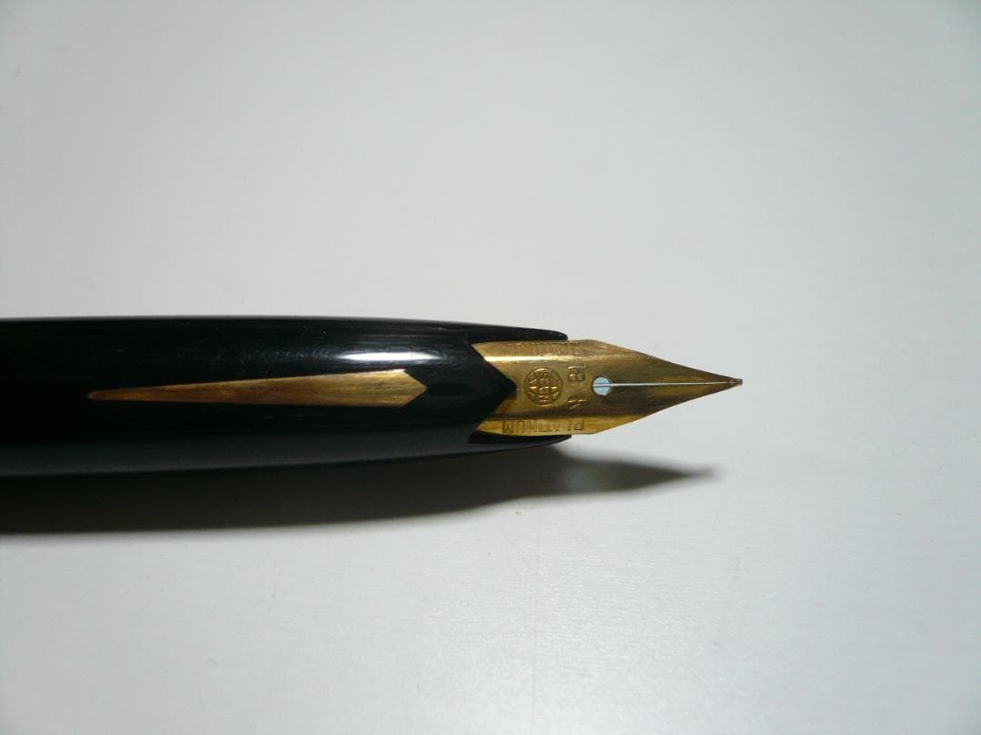 Platinum U Fountain Pen 18K Nib Retro Showa Used, Fine Writing | Suadpens