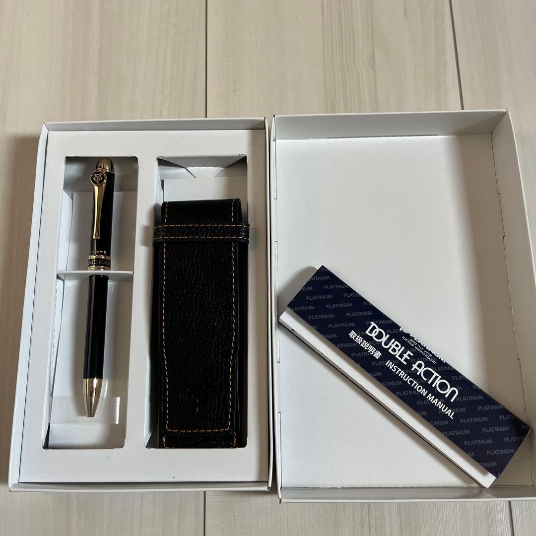 Yomiuri Giants Platinum Limited Fountain Pen with Case | Suadpens