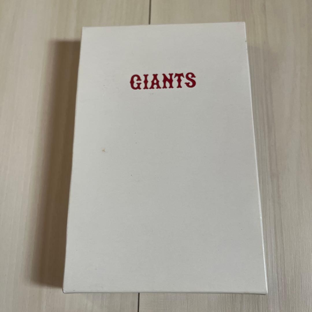Yomiuri Giants Platinum Limited Fountain Pen with Case | Suadpens