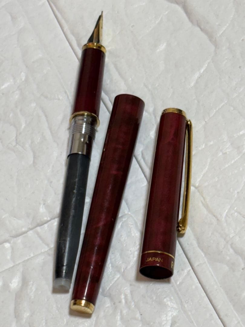 Platinum Riviere Red Fountain Pen Fine Nib Used Japan Retro Junk No Ink | Suadpens