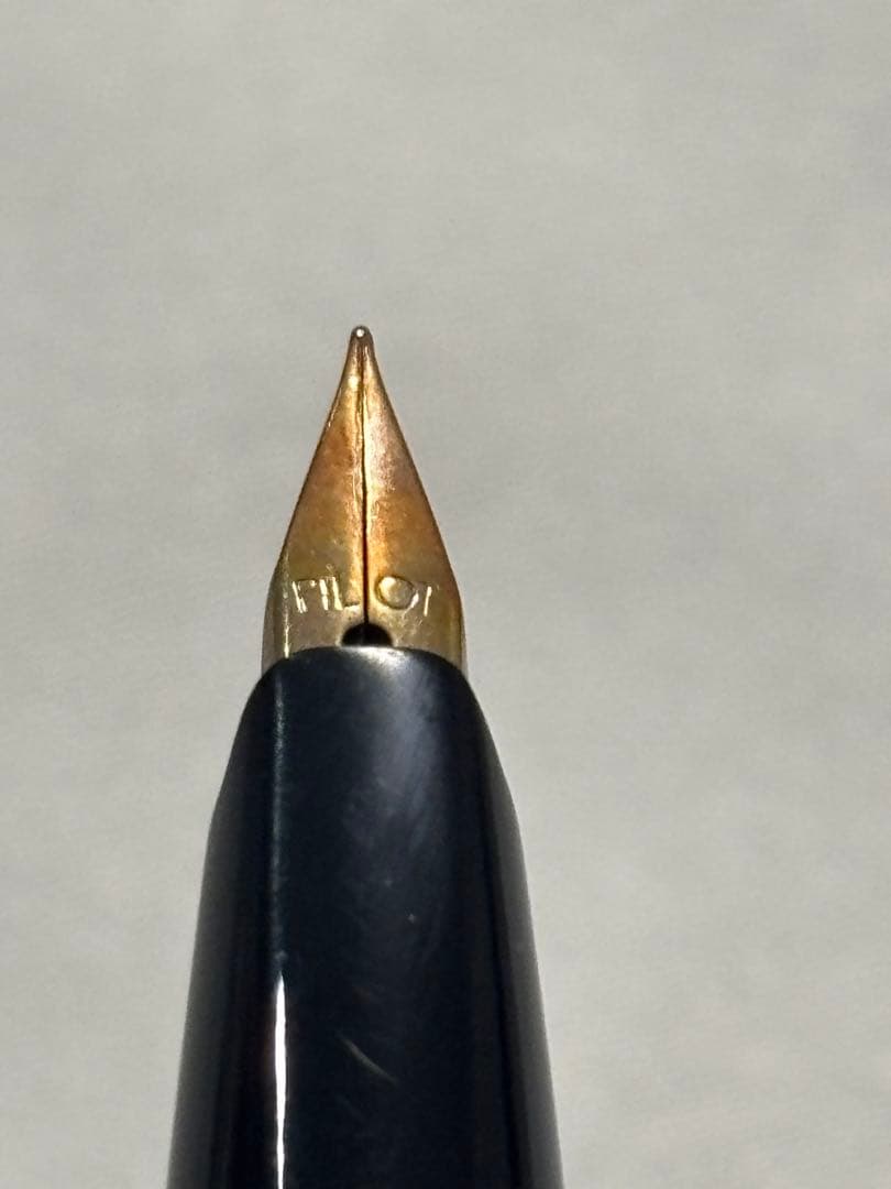 Pilot 1970s fountain pen unused vintage retro writing instrument, excellent condition | Suadpens