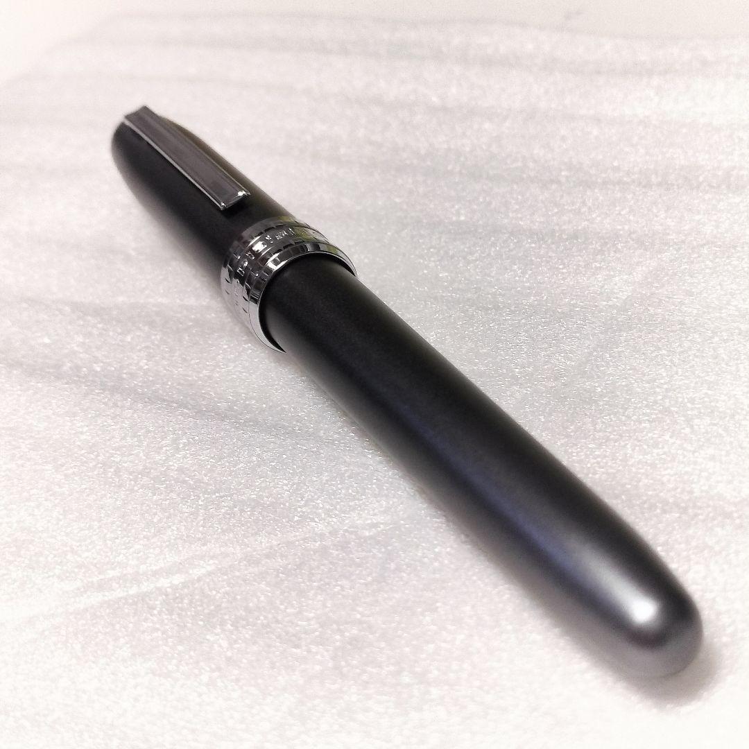 Matte Gray Platinum Soft Scoring Pen Limited Edition  Unused | Suadpens
