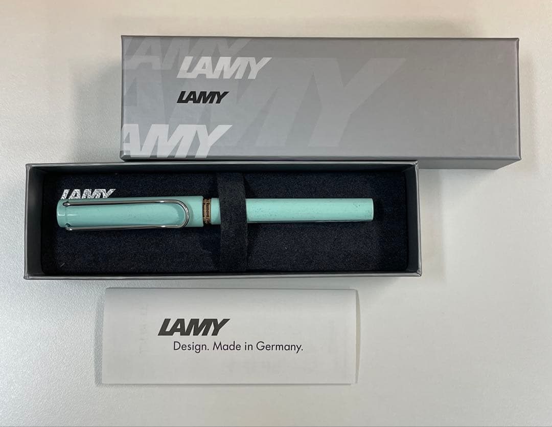 LAMY Safari Fountain Pen Pastel Blue Macaron EF Unused  Boxed | Suadpens