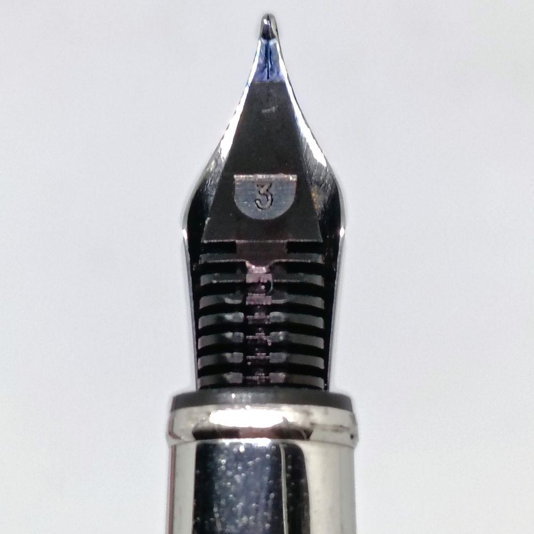 Caran d'Ache Ecridor XS Fountain Pen Retro Silver Mini Cap Used, Rare, Swiss | Suadpens