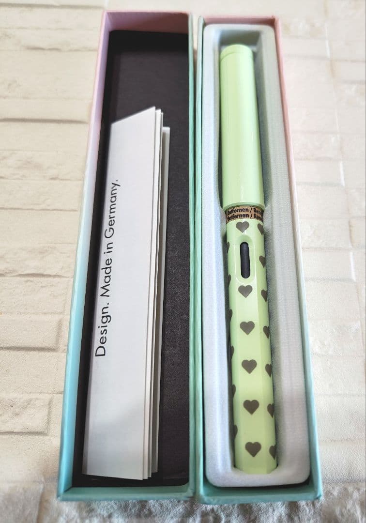 Lamy Safari Japan Limited Mint Green Heart F Fountain Pen  & Unused | Suadpens